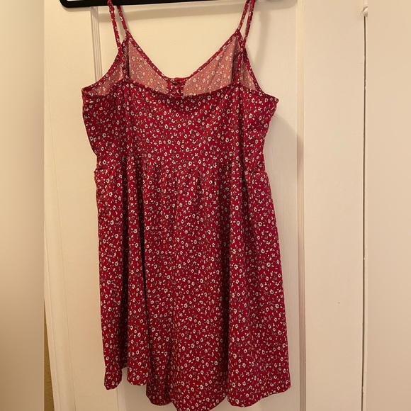 SHIEN 0XL Red Floral Ditsy Romper Dress / Excellent Condition ❤️🌹 - Picture 3 of 10